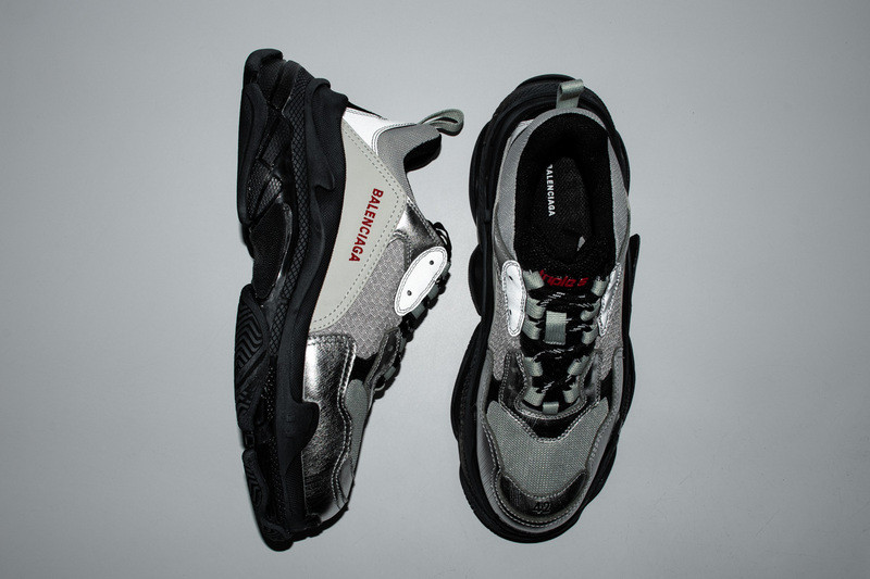 Ba*len*cia*ga triple s sliver