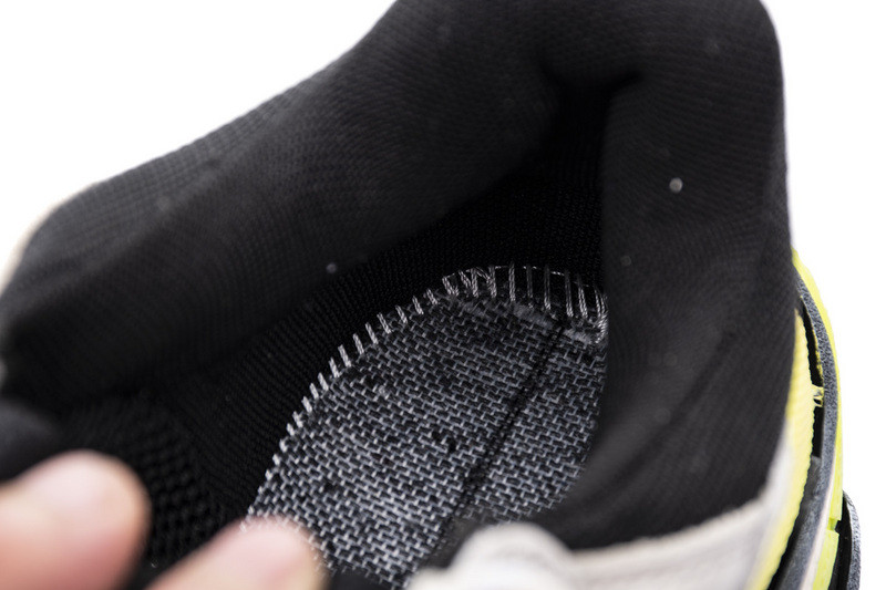 Ba*len*cia*ga triple s yellow/ grey 536737w09oh1293