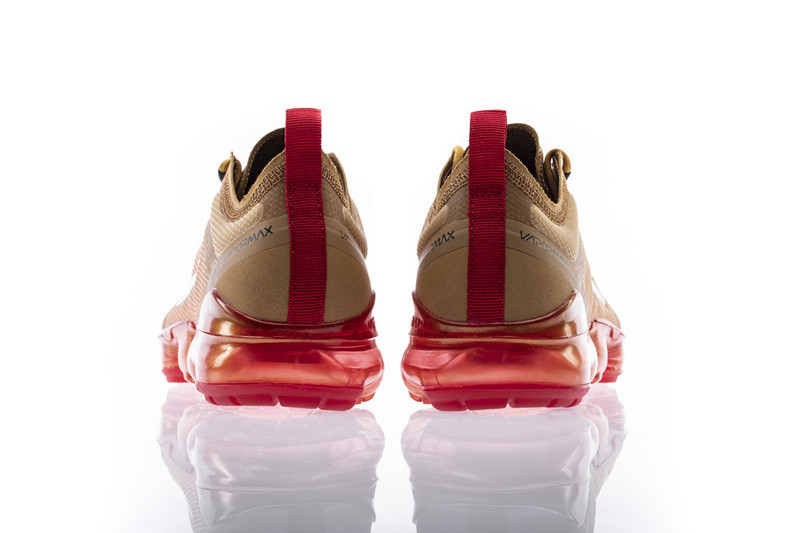 nike air vapormax 2019 club gold ember glow ar6631-701