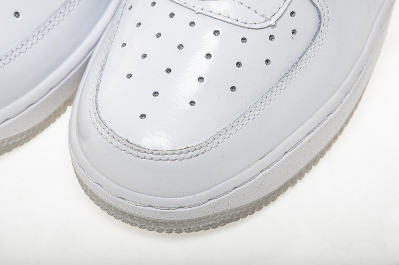 air force 1 low retro "taiwan" 845053 -105