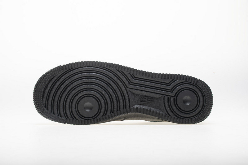 nike air force 1 lv8 utility black aj7747-001