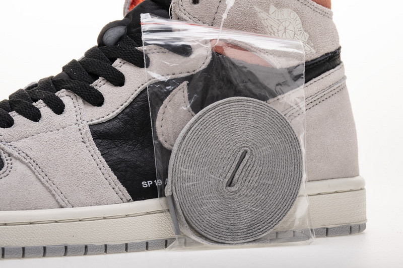 air jordan 1 grey black crimson 555088-018