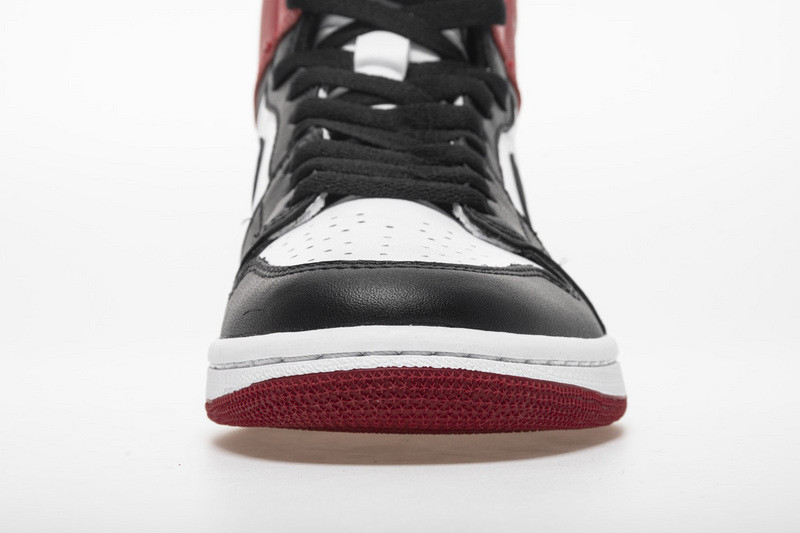 air jordan 1 retro high og black toe 555088-125