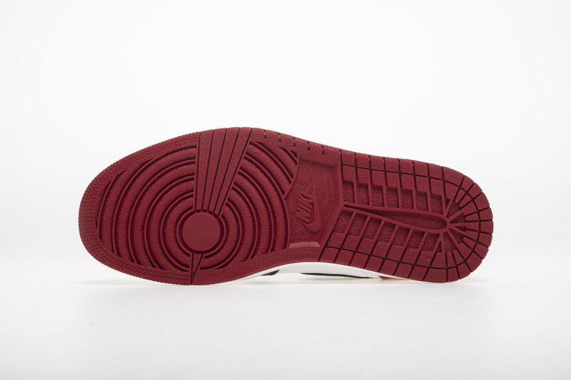 air jordan 1 retro high og black toe 555088-125