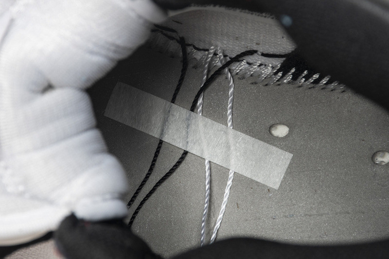 air jordan 1 retro high og black toe 555088-125