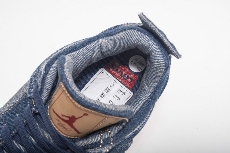 air jordan 4 L*v*s blue denim ao2571-401