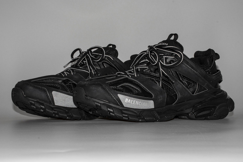 Ba*len*cia*ga 3.0 tess s. triple black