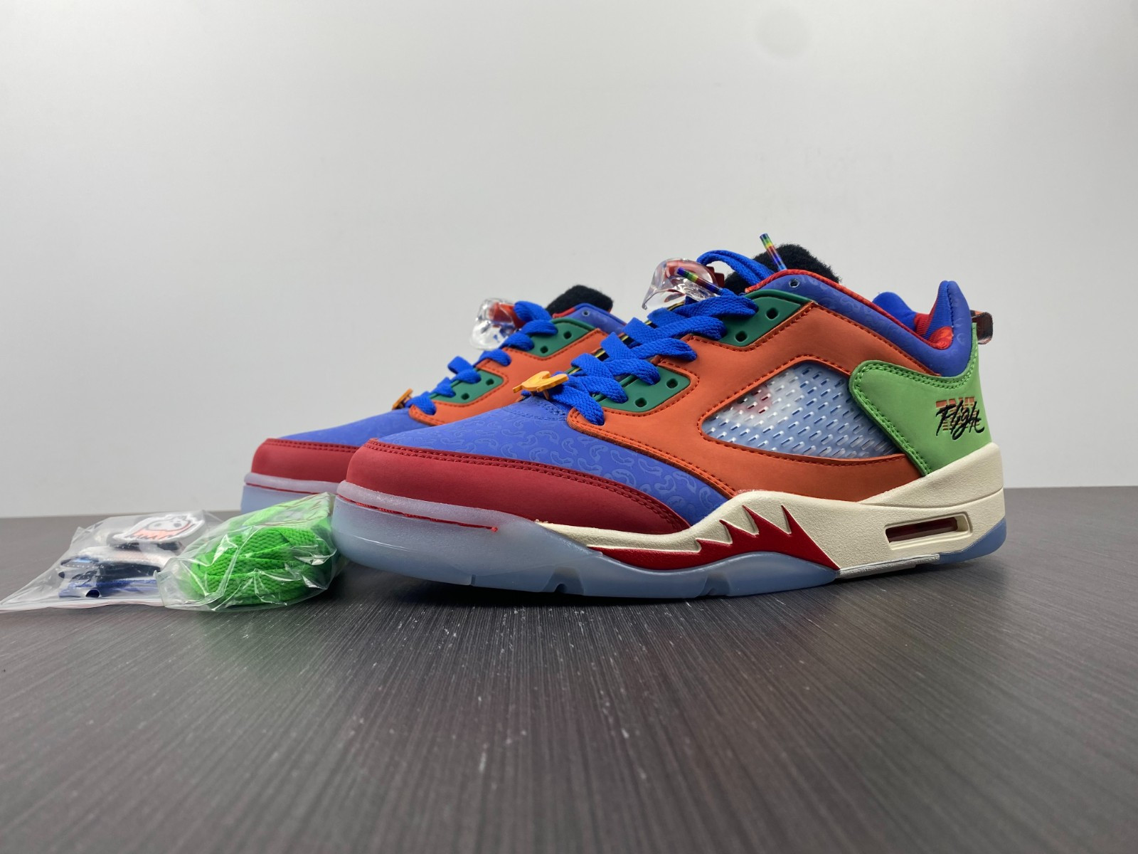 air jordan 5 low doernbecher dr6287-486