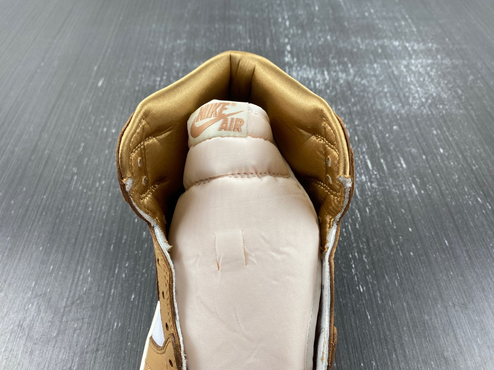 air jordan 1 retro high og "praline" fn6622-201