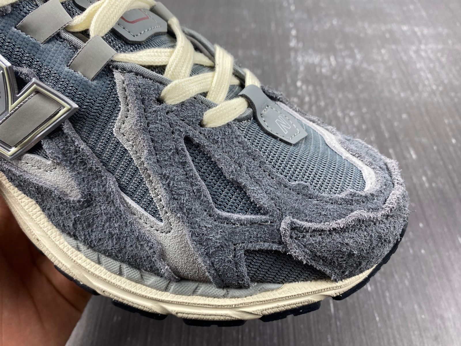 new Ba1an*e 1906d protection pack harbor grey