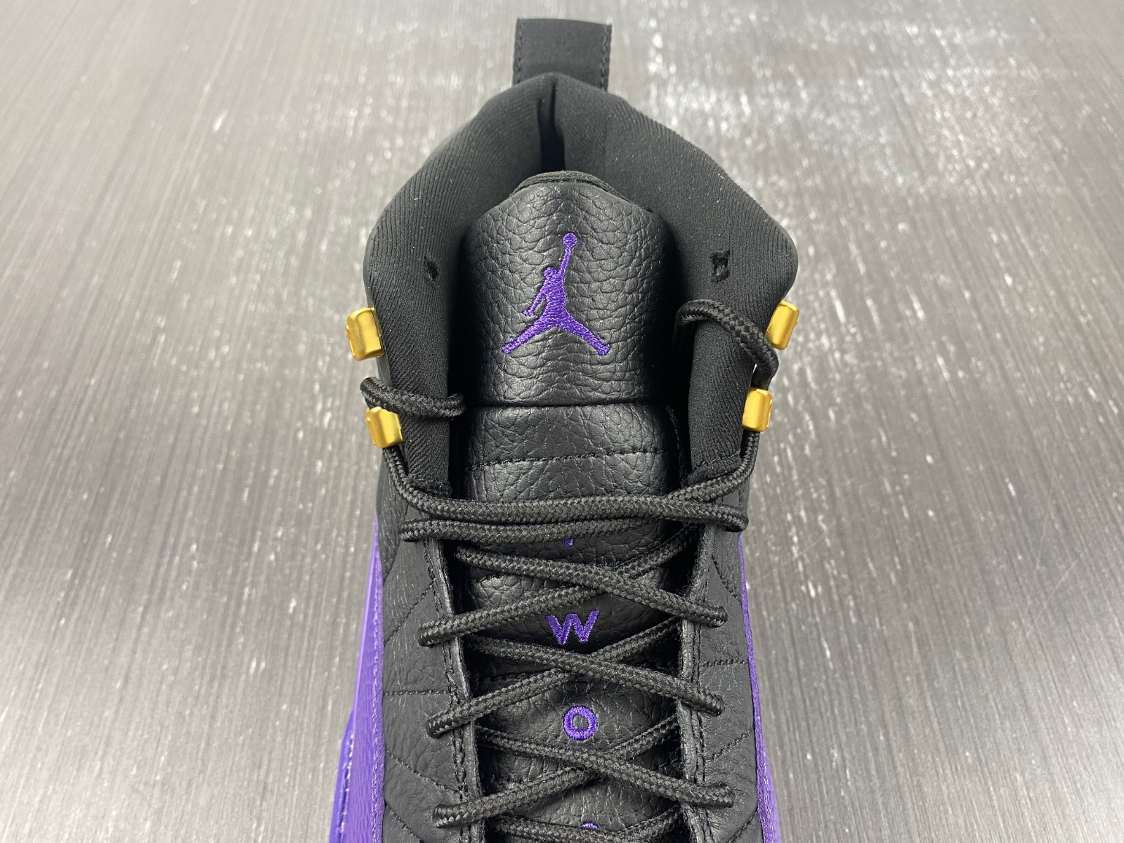 air jordan 12 field purple ct8013-057