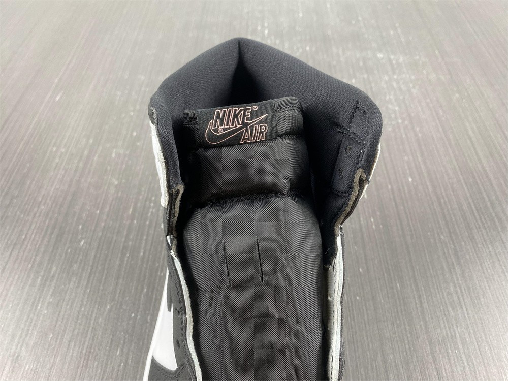 jordan 1 retro high og stage haze - 555088-108