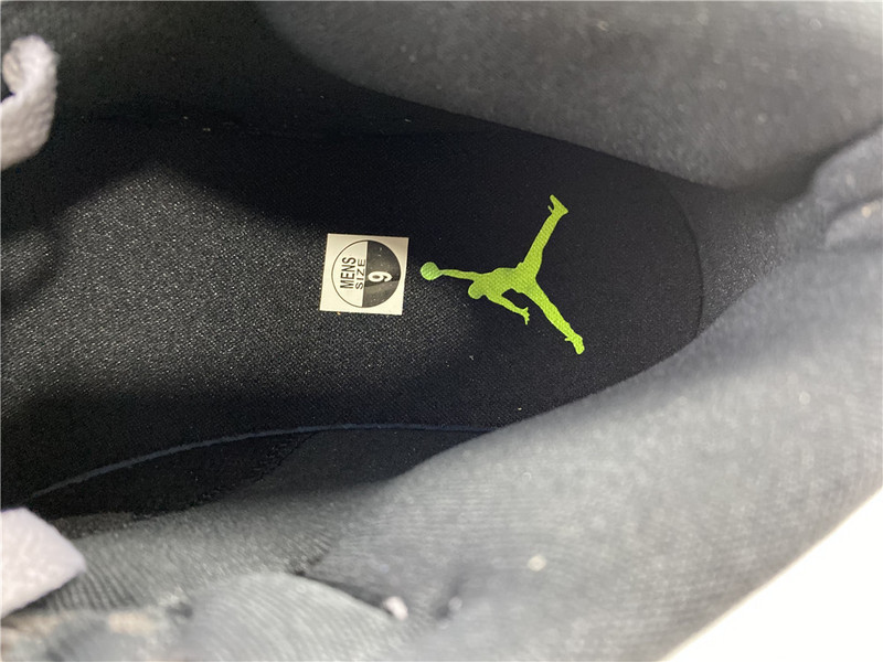 jordan 1 mid gunsmoke volt 554724-072