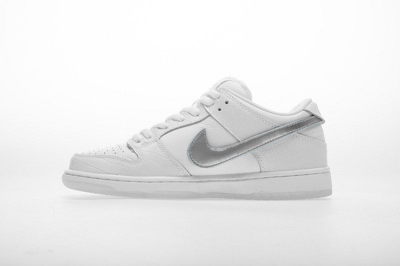nike sb dunk low di*m*nd S*pply co white di*m*nd bv1310-100