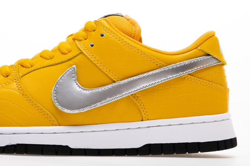 nike dunk low pro og qs canary yellow bv1310-700