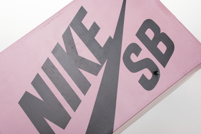 nike dunk low pro og qs canary yellow bv1310-700