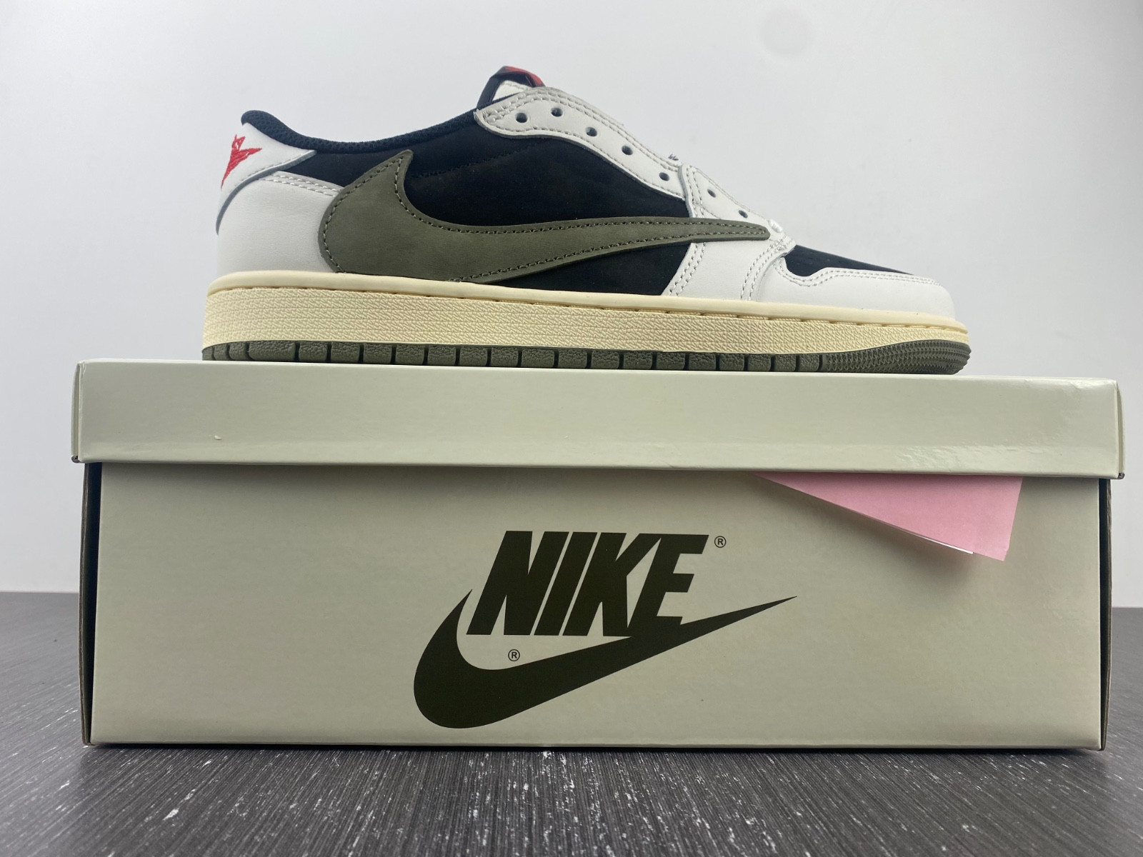 travis scott x air jordan 1 low og olive dz4137-106