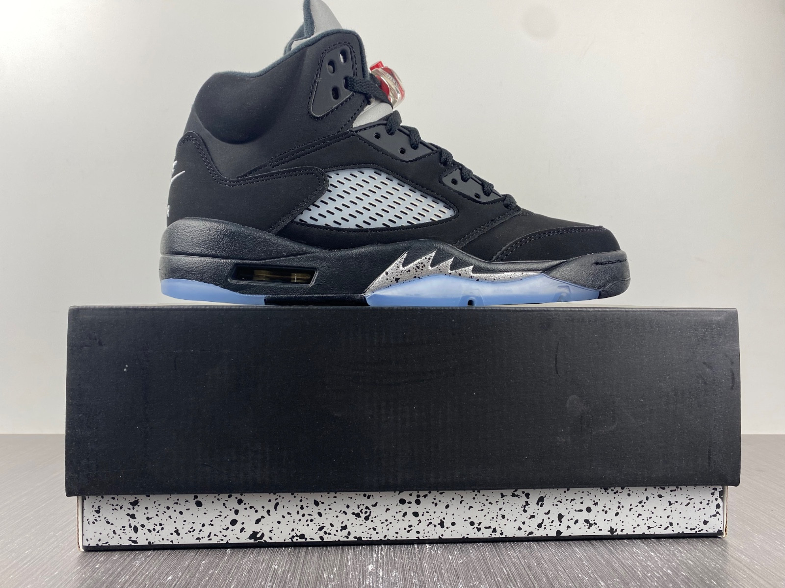 jordan 5 retro black metallic (2016) - 845035-003