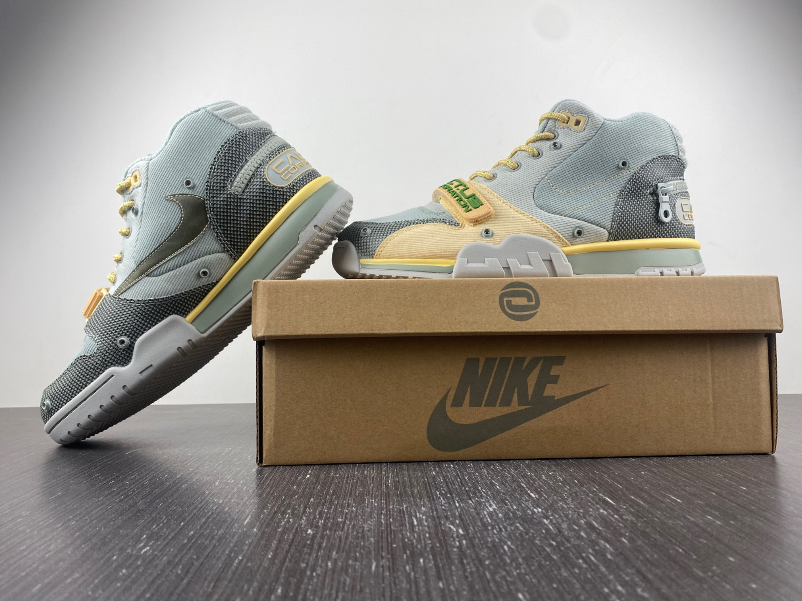 nike air trainer 1 sp travis scott grey haze dr7515-001
