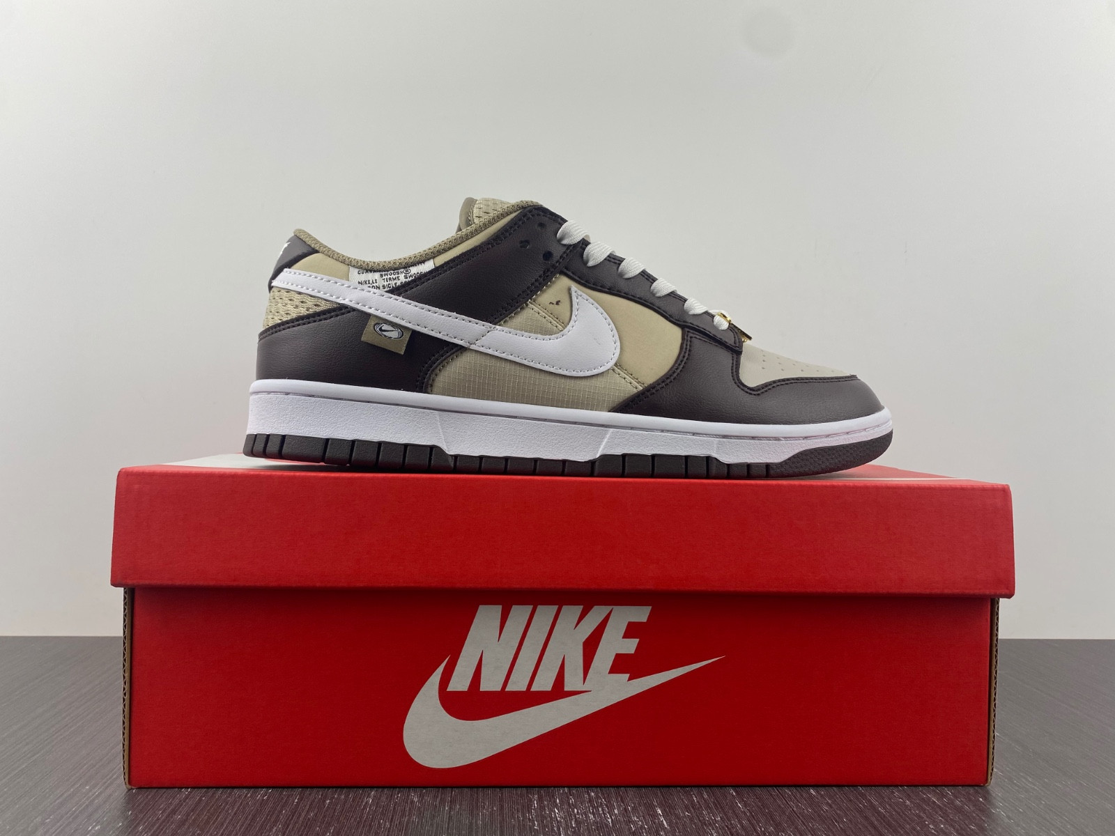nike dunk low brown basalt (w) - dx6060-111