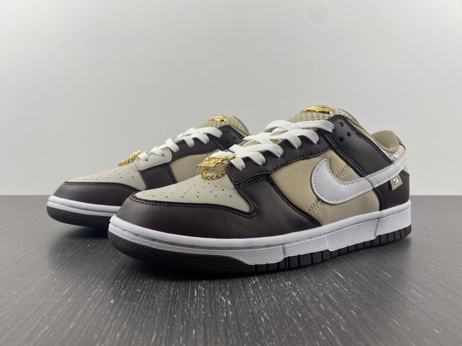 nike dunk low brown basalt (w) - dx6060-111