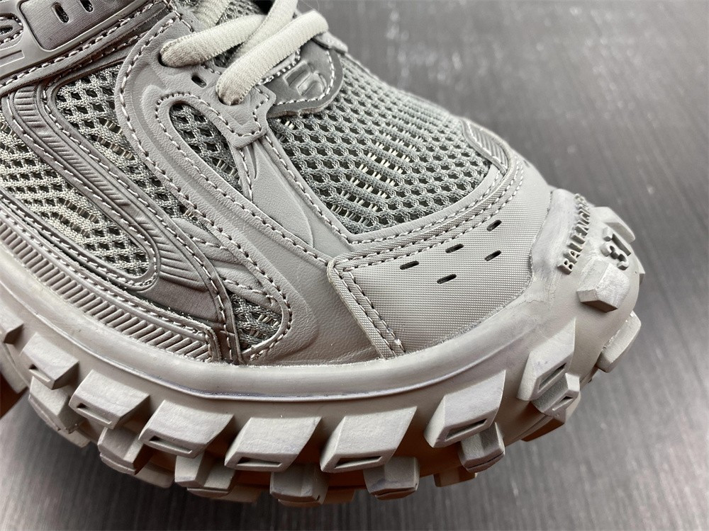 Ba*len*cia*ga defender sneaker