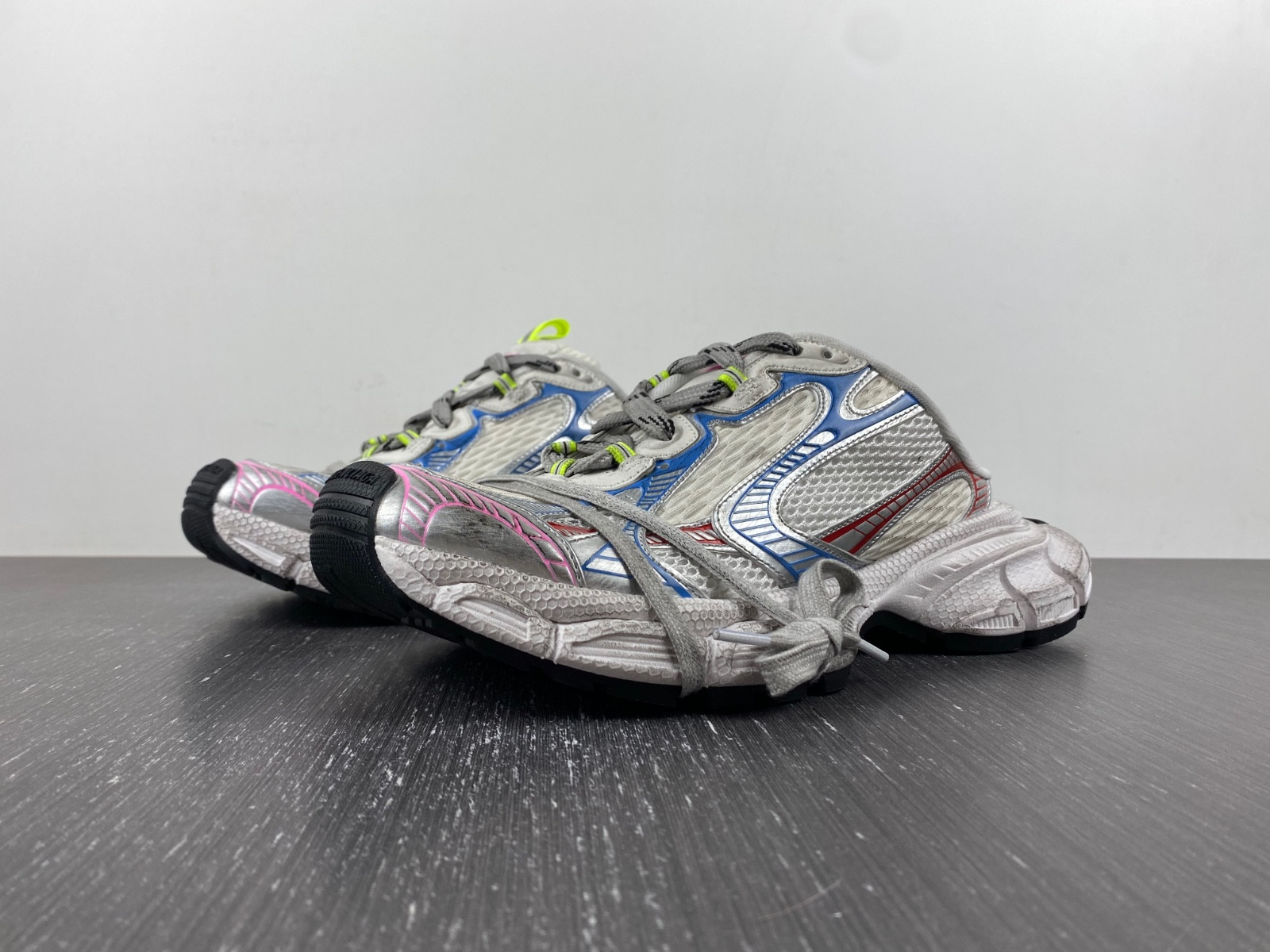 Ba*len*cia*ga men''s 3xl mule sneaker