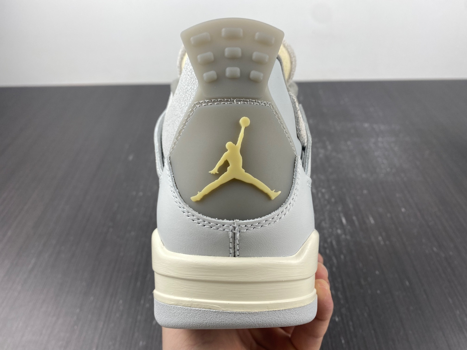 jordan 4 retro se craft photon dust - dv3742-021