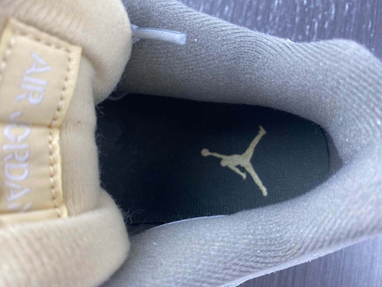 jordan 4 retro se craft photon dust - dv3742-021