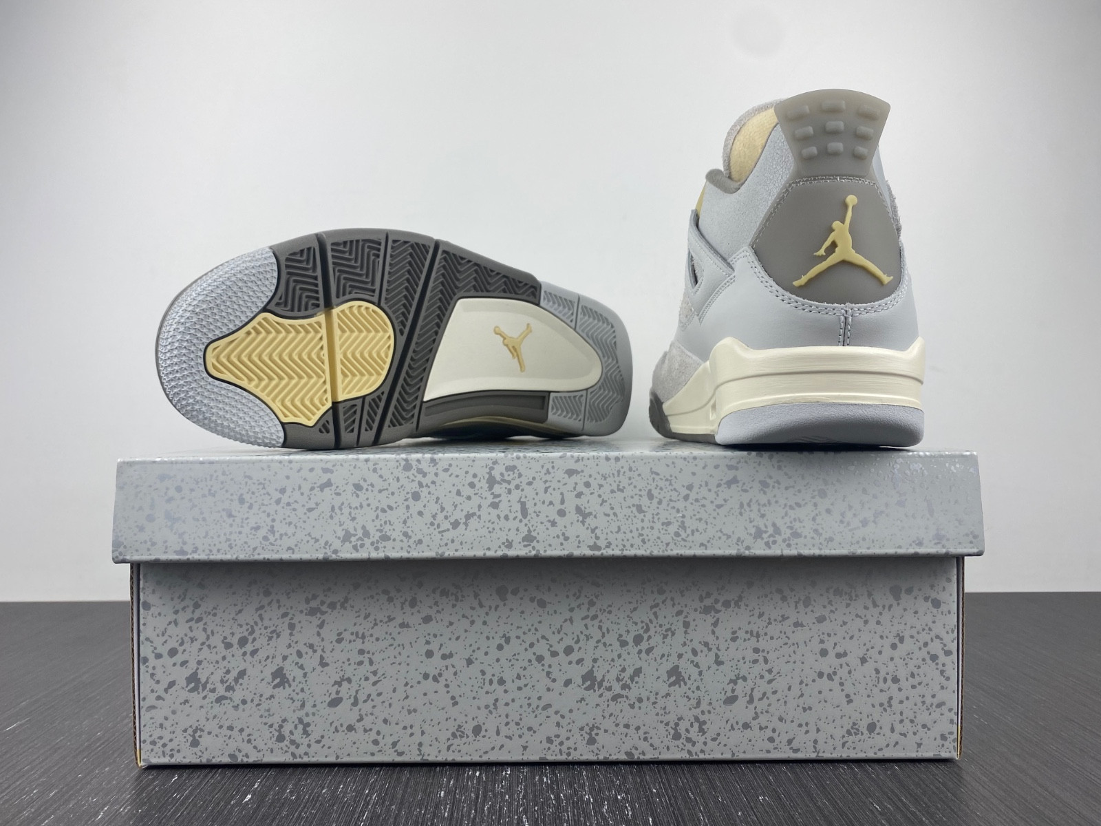jordan 4 retro se craft photon dust - dv3742-021