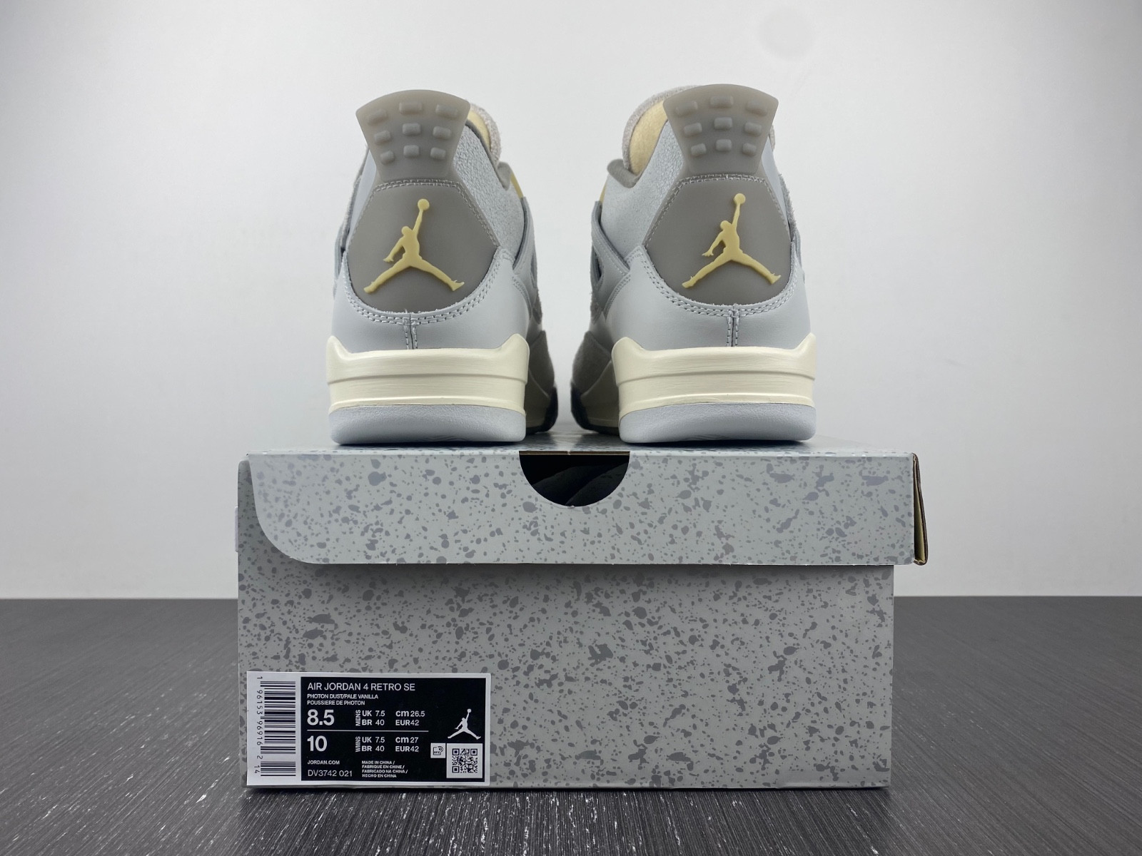 jordan 4 retro se craft photon dust - dv3742-021