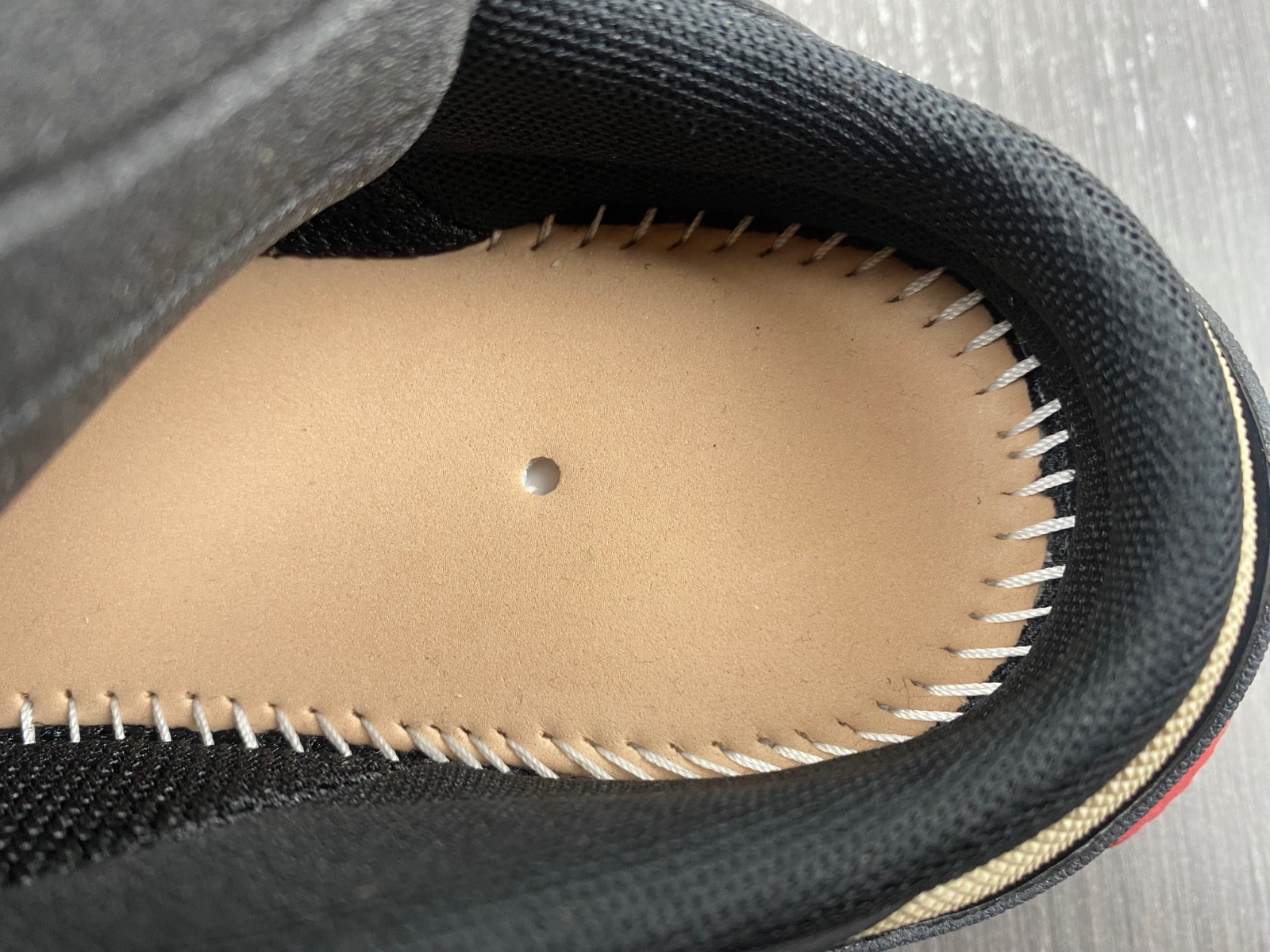 Ba*len*cia*ga triple s