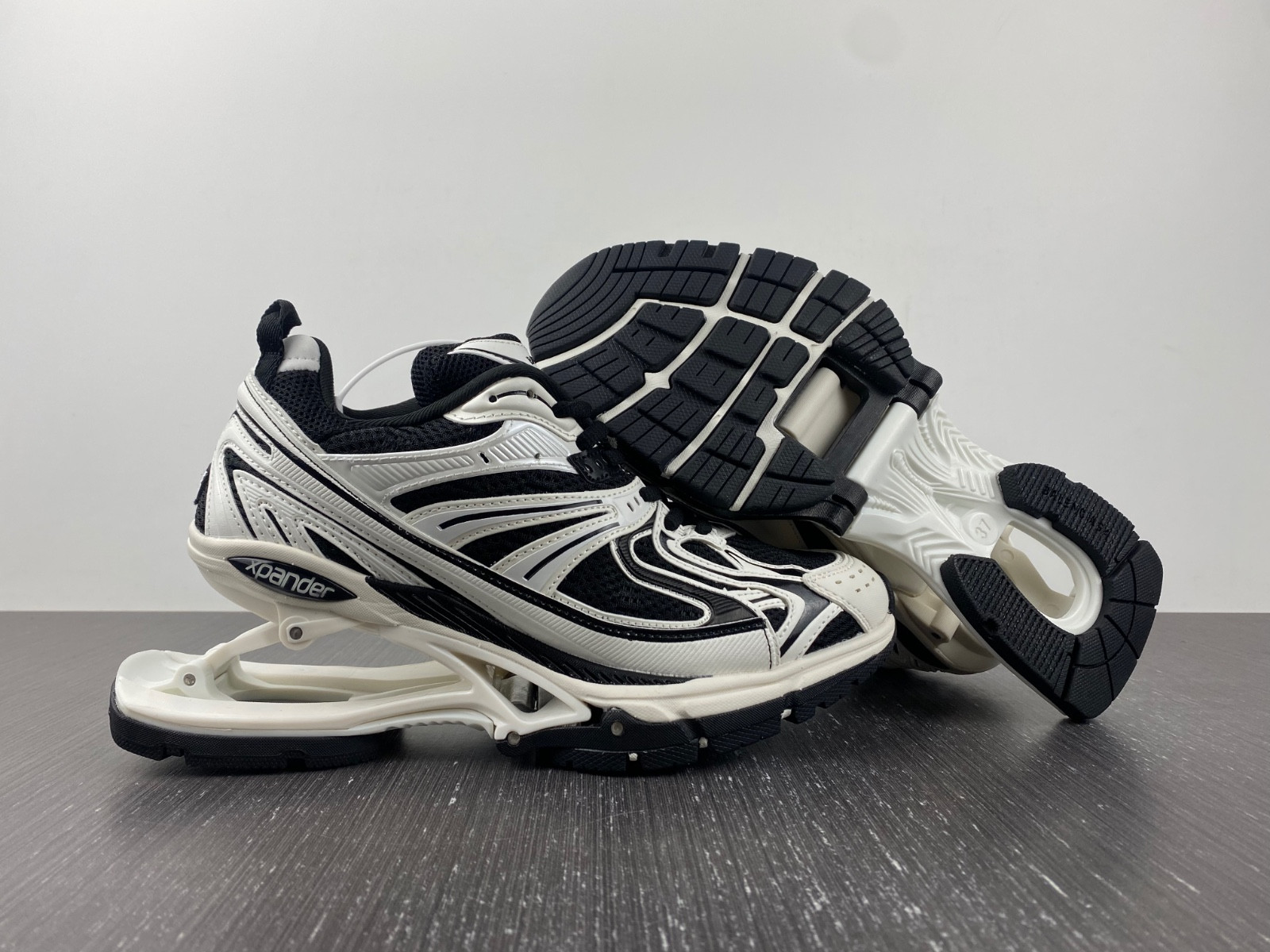 Ba*len*cia*ga x-pander 6.0