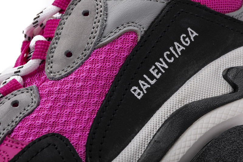 Ba*len*cia*ga triple s pink
