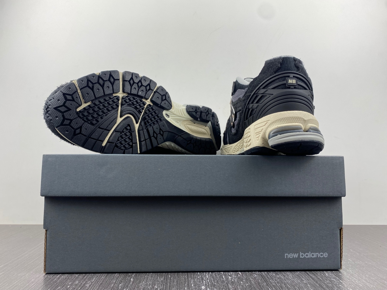 new Ba1an*e 1906d protection pack black - m1906dd