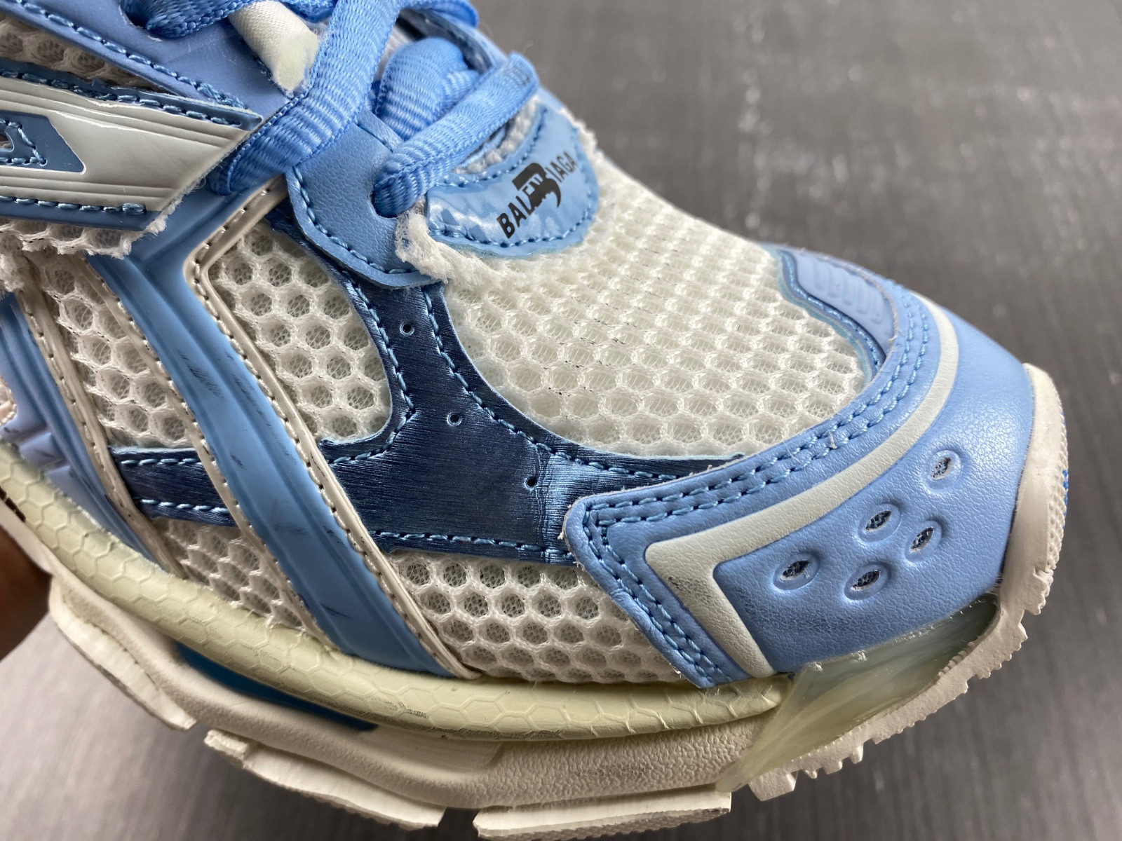 Ba*len*cia*ga runner sneaker