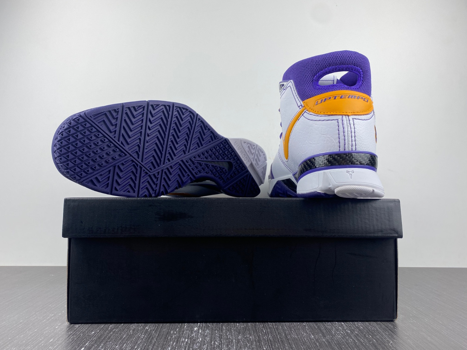 nike kobe 1 protro think 16 (close out) - aq2728-101