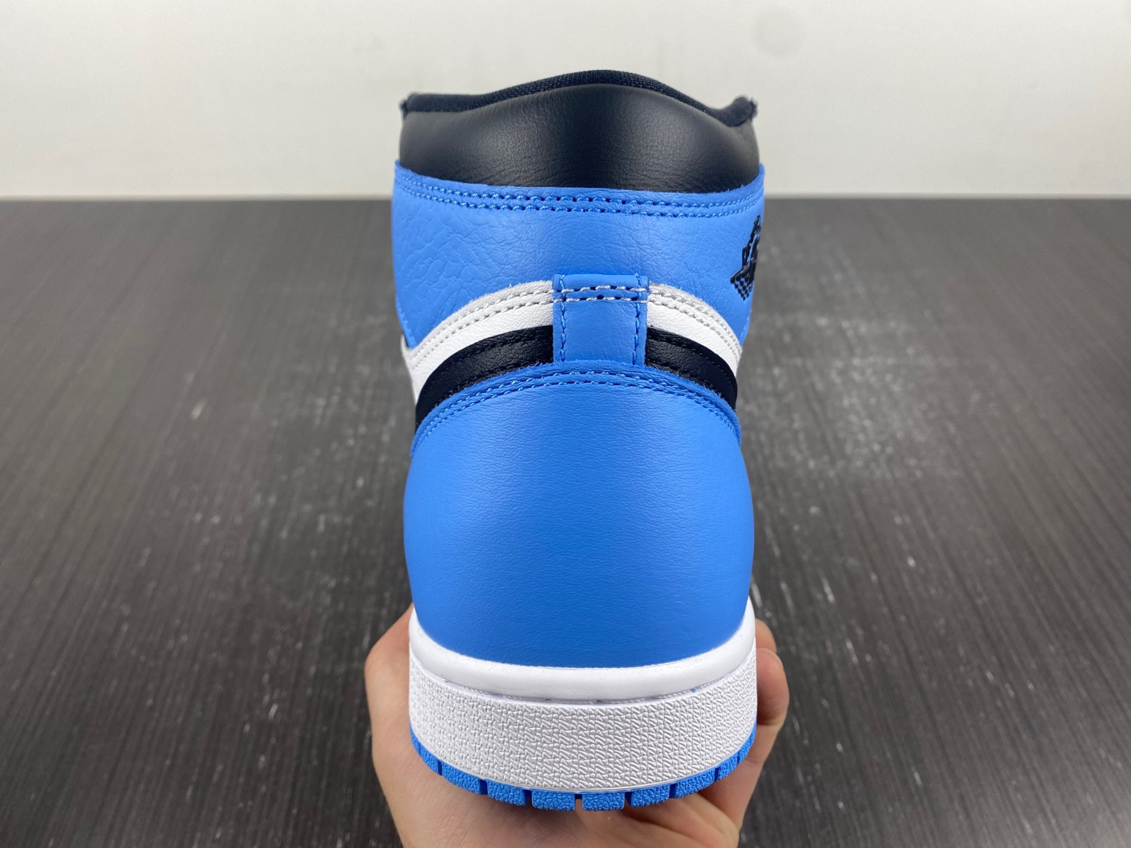 air jordan 1 high og university blue dz5485-400