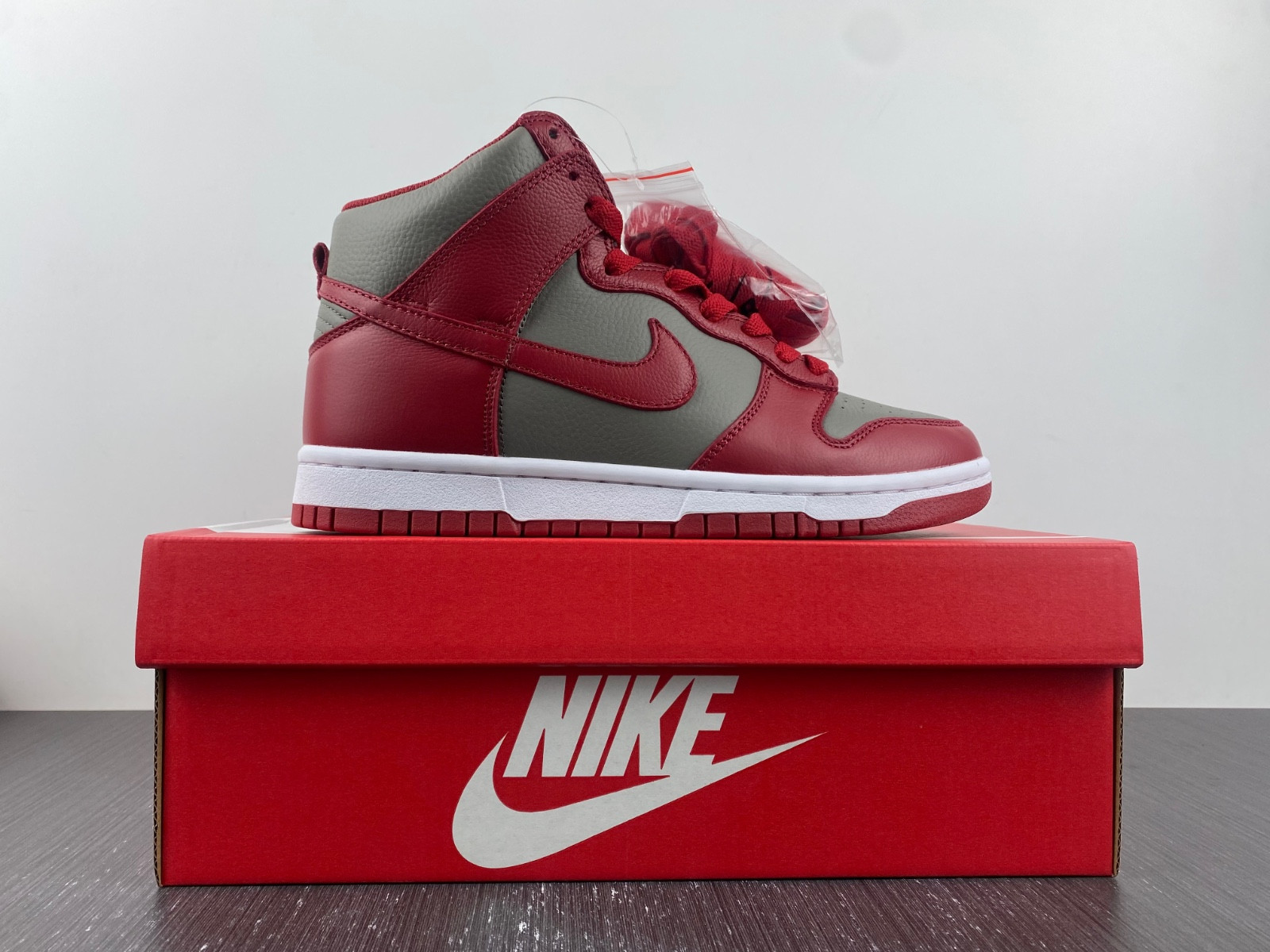 nike dunk high unlv - 850477-001