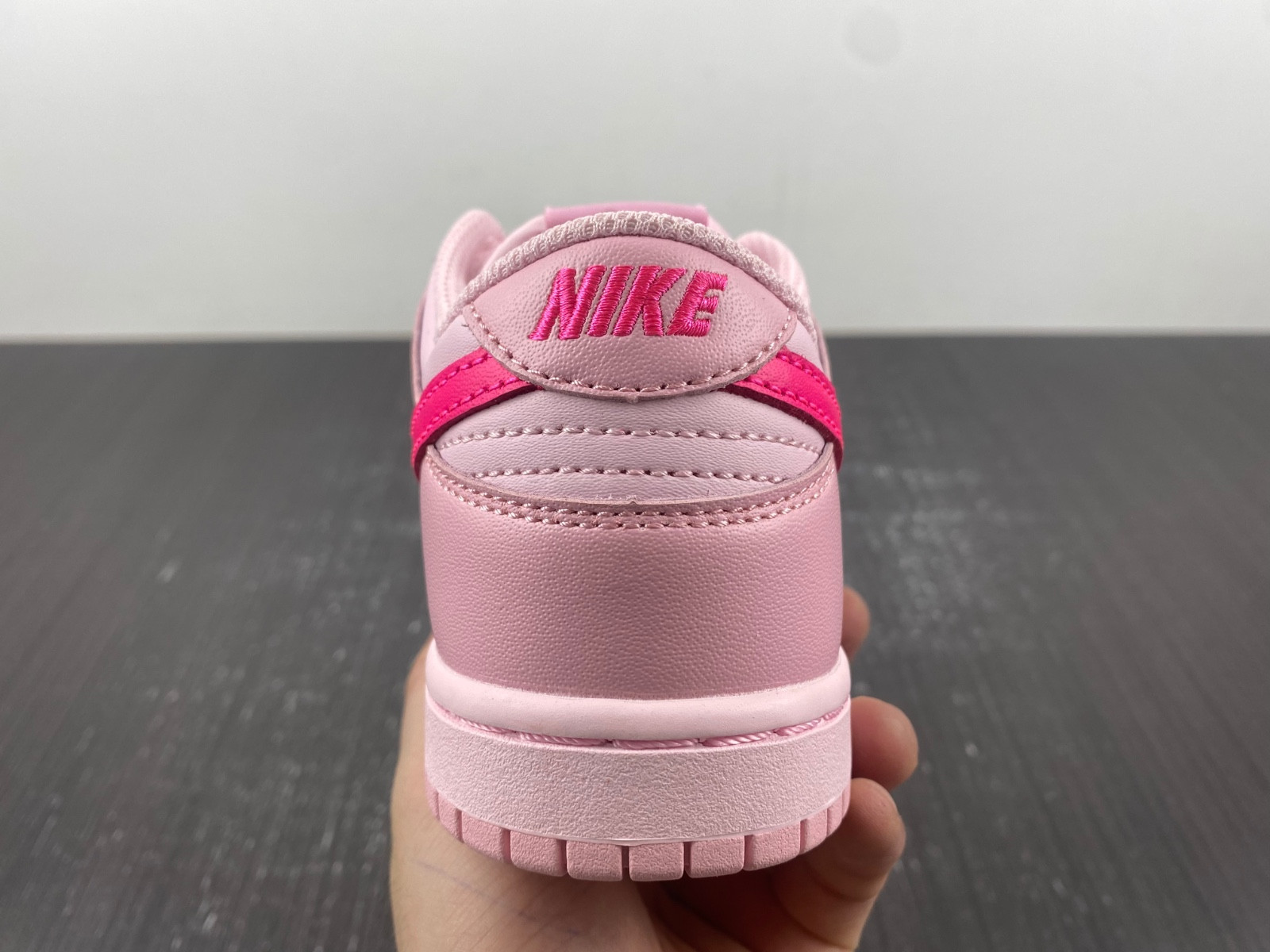 nike dunk low triple pink (ps) kids