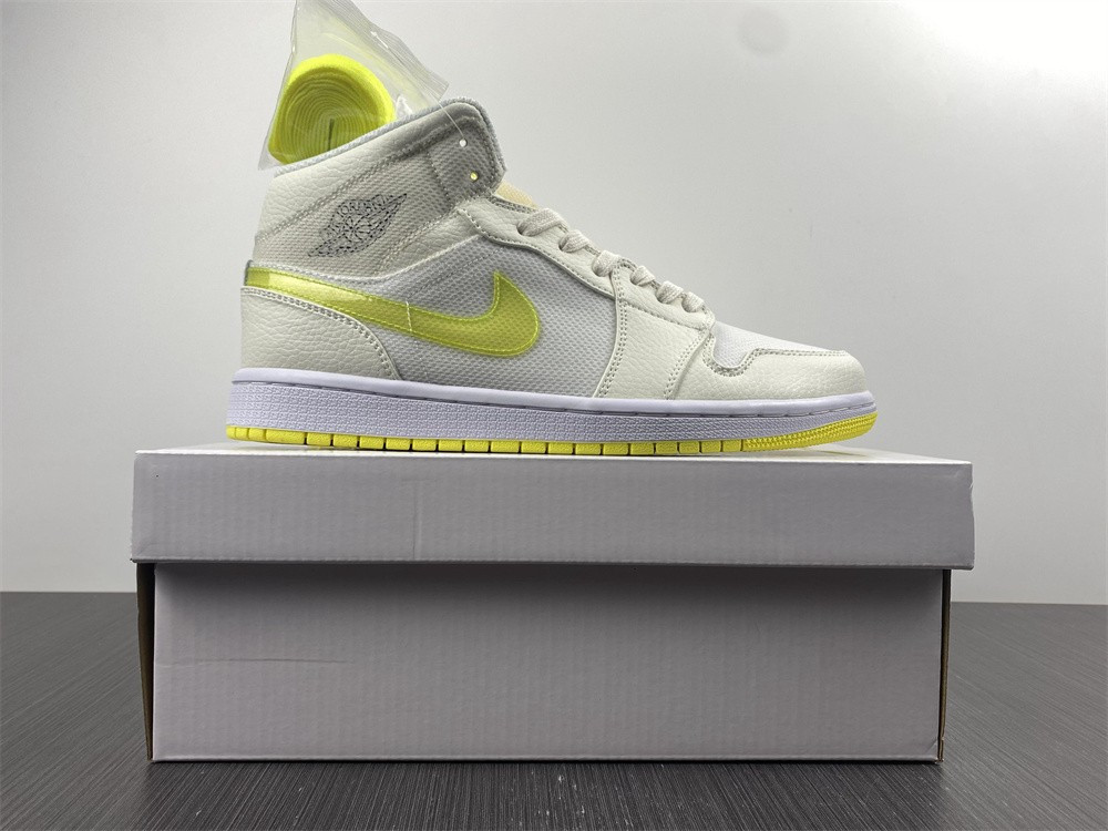jordan 1 mid se voltage yellow (w) - db2822-107