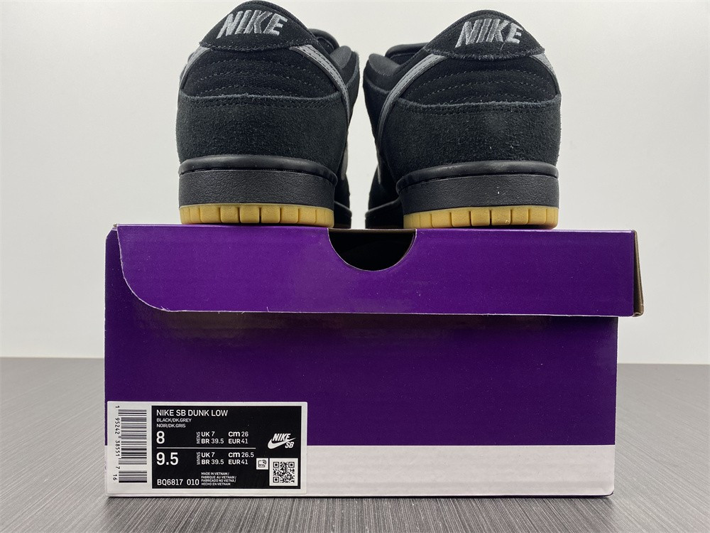 nike sb turns back the clock and reveals a dunk low "fog" colorway bo6817-010