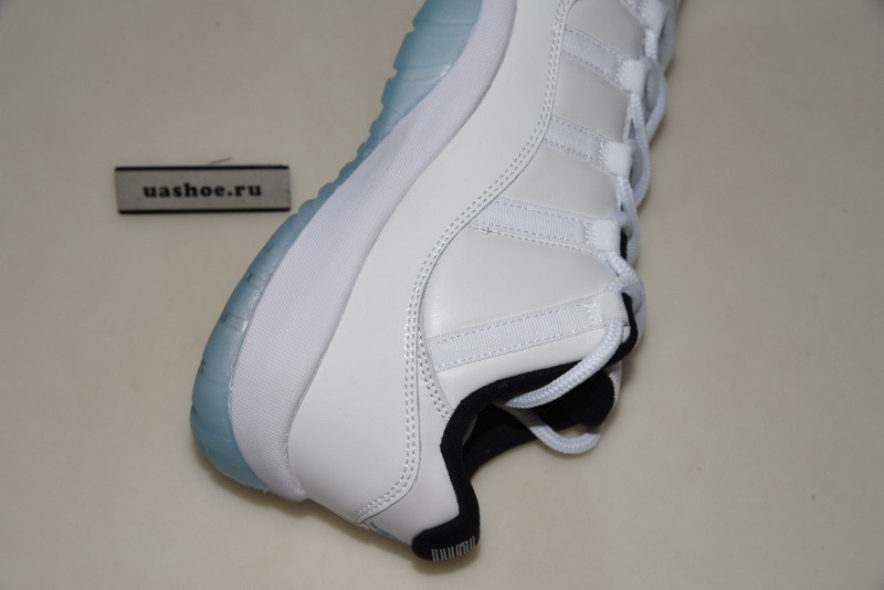 air jordan 11 low”legend blue“ av2187-117