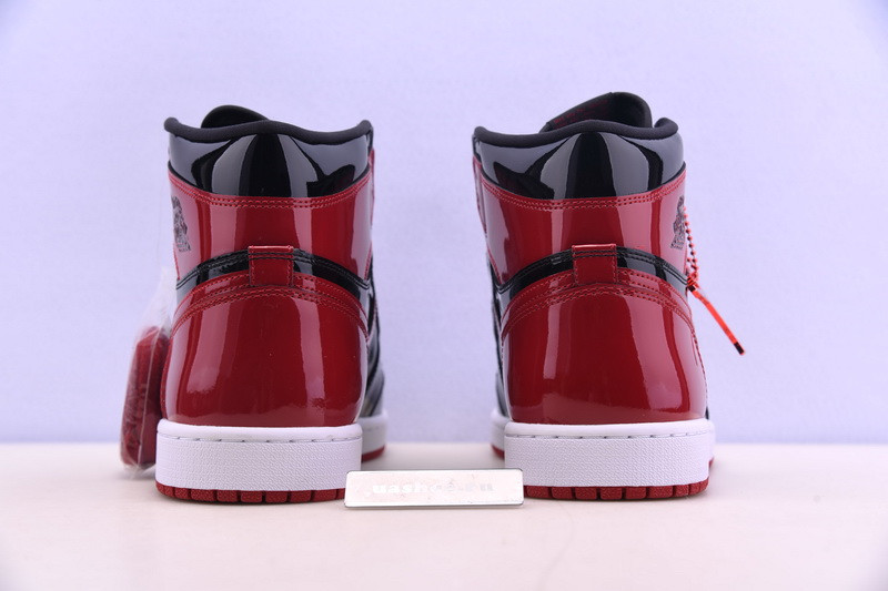 air jordan 1 bred patent leather 555088-063