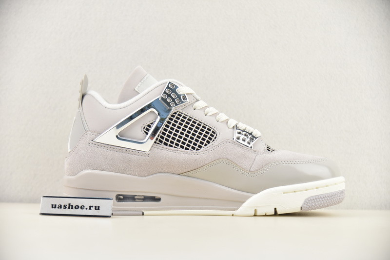 air jordan 4 frozen moments aq9129-001