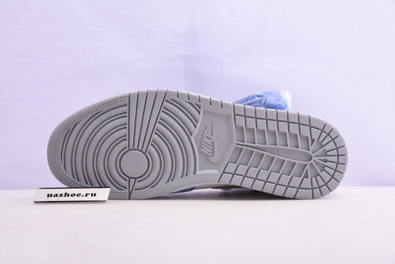 air jordan 1“ hype royal” 555088-402