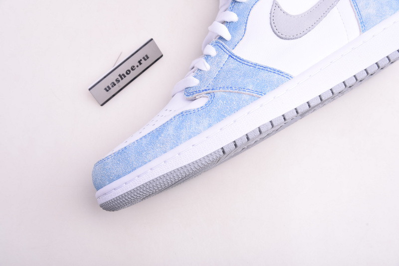 air jordan 1“ hype royal” 555088-402