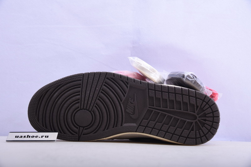 travis scott x air jordan 1 cd4487-101