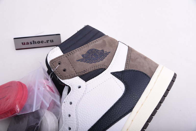 travis scott x air jordan 1 cd4487-101