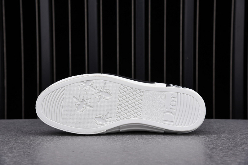 D*or b23 oblique high top sneaker